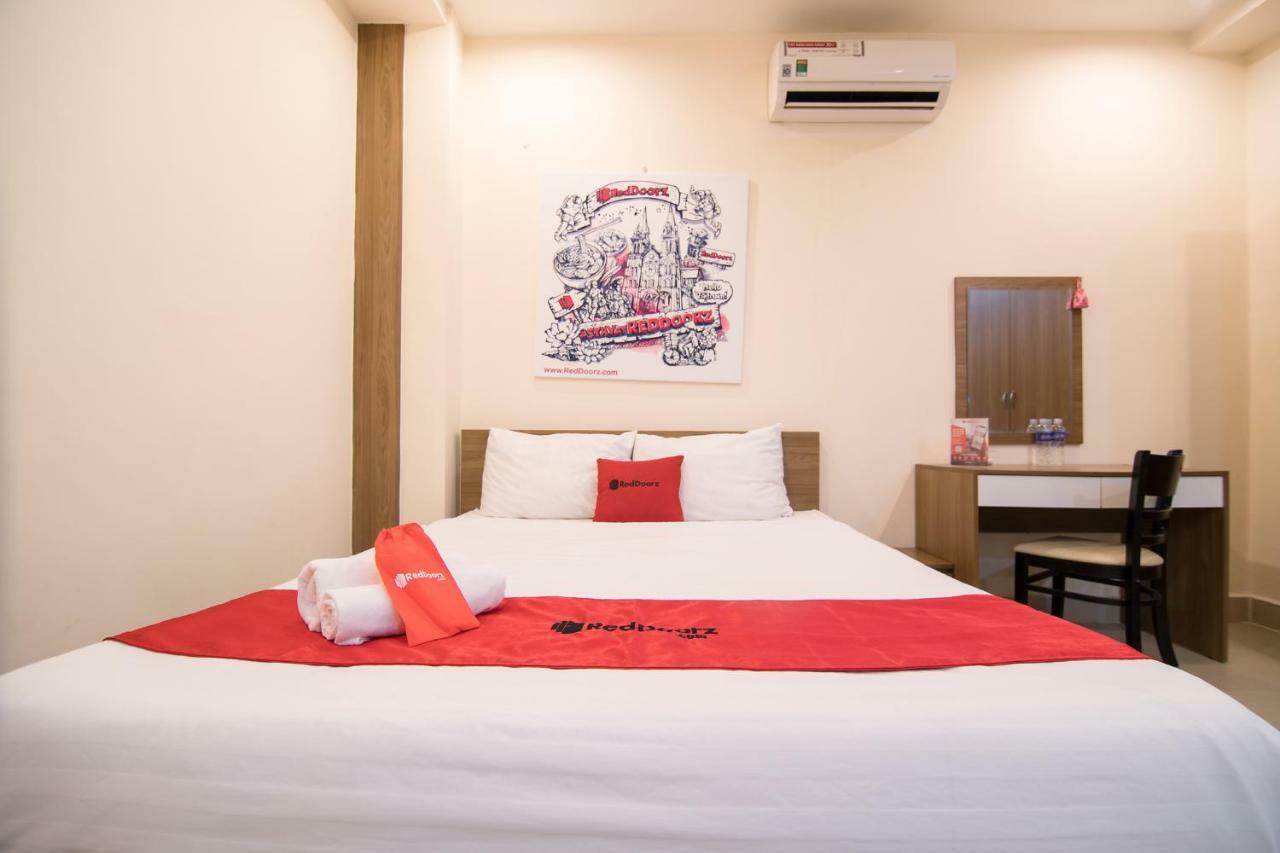 Reddoorz @ Hai Ba Trung Street Ho Chi Minh City Exterior photo